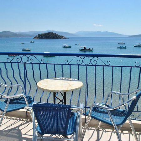 Hotel Aris Tolón Buitenkant foto