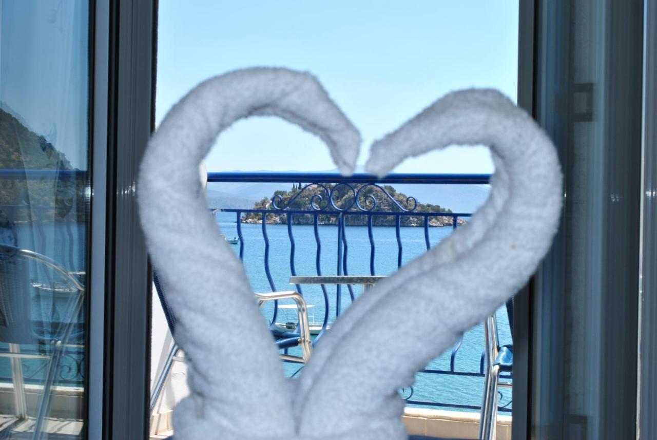 Hotel Aris Tolón Buitenkant foto